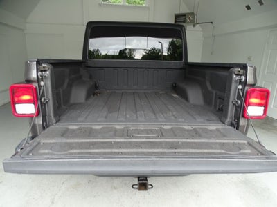2022 Jeep Gladiator Willys