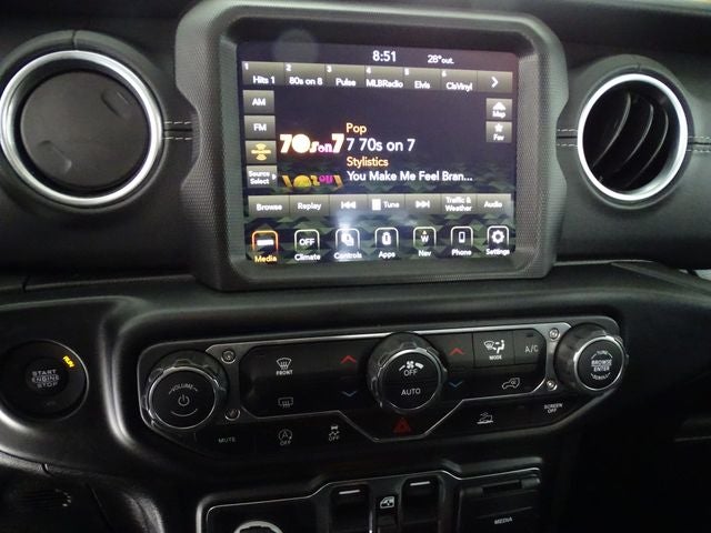 2022 Jeep Gladiator Overland