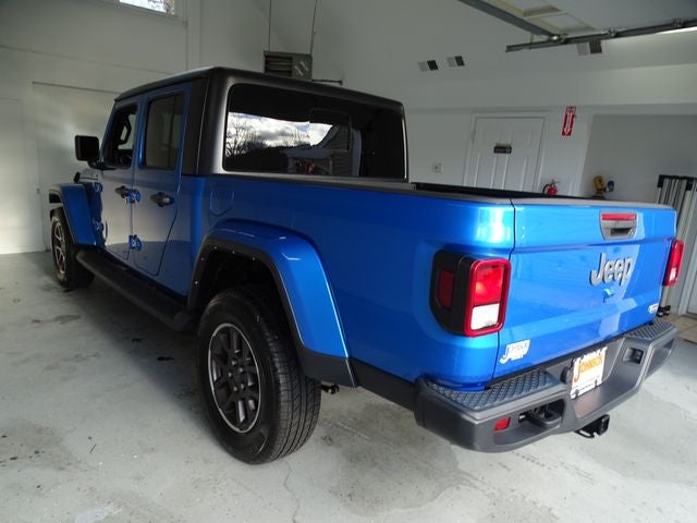 2022 Jeep Gladiator Overland