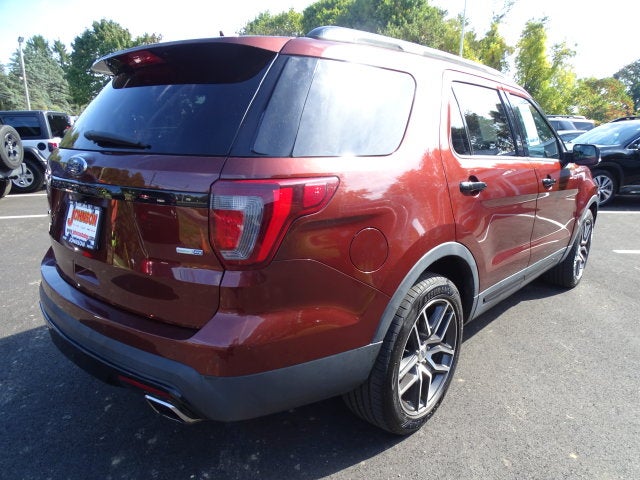 2016 Ford Explorer Sport