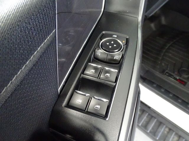 2022 Ford F-150 Base