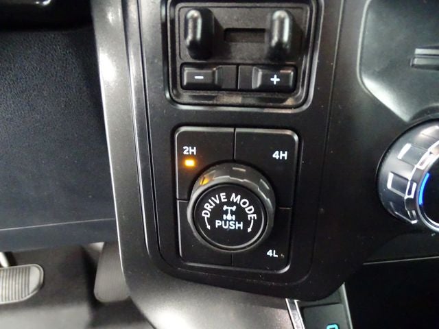 2022 Ford F-150 Base