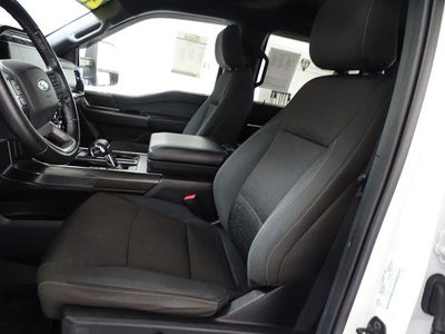 2022 Ford F-150 Base