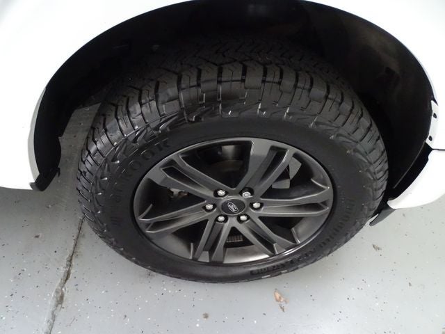 2022 Ford F-150 Base