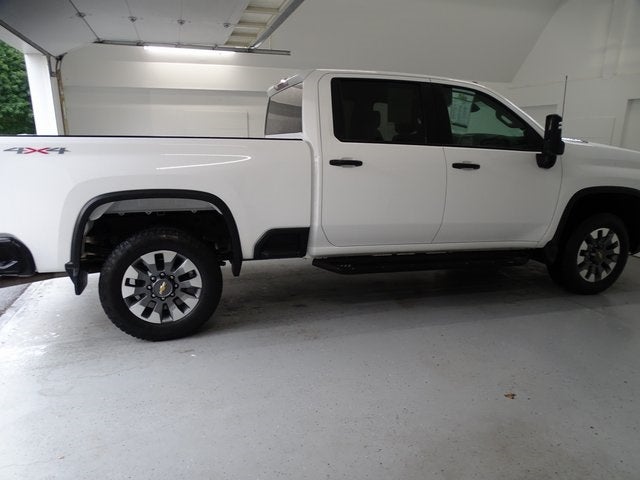 2025 Chevrolet Silverado 2500HD Custom