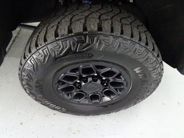 2024 Chevrolet Silverado 2500HD ZR2