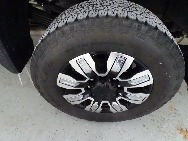 2024 GMC Sierra 3500HD Denali