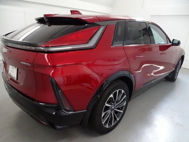 2024 Cadillac LYRIQ Sport