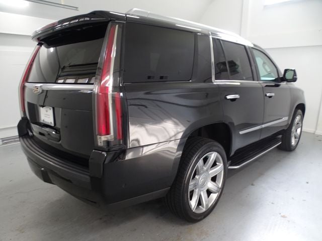 2018 Cadillac Escalade Luxury