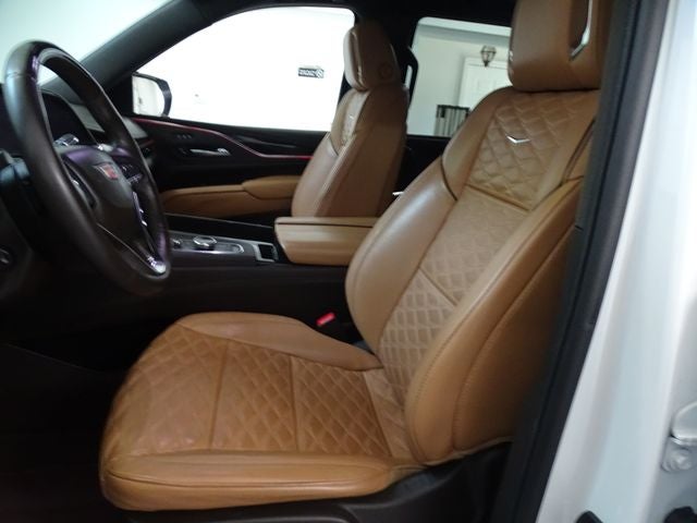 2024 Cadillac Escalade Sport