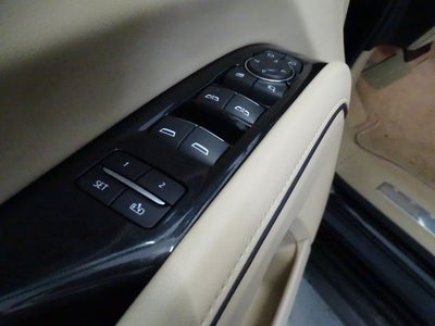 2023 Cadillac Escalade ESV Premium