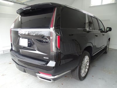 2023 Cadillac Escalade ESV Premium