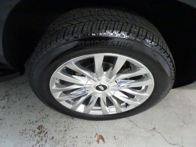 2023 Cadillac Escalade ESV Premium