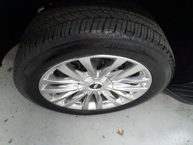 2023 Cadillac Escalade ESV Premium