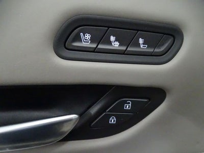 2023 Cadillac Escalade ESV Premium Luxury Platinum