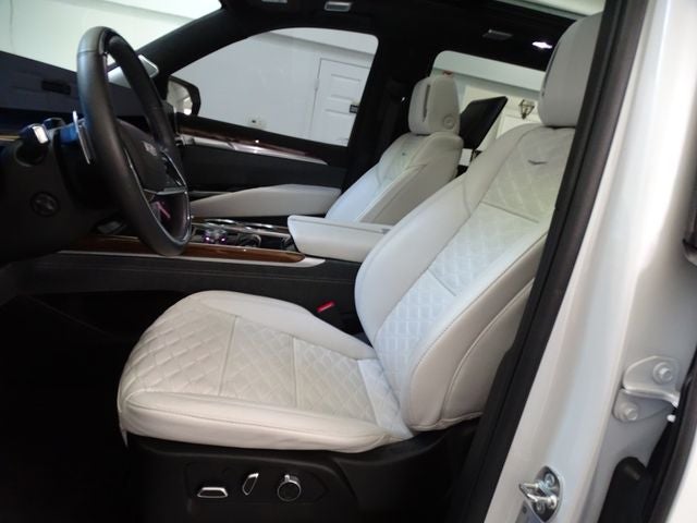 2025 Cadillac Escalade ESV Sport Platinum