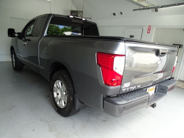 2018 Nissan Titan SV
