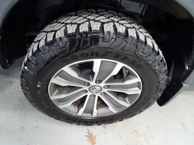 2017 Nissan Titan SL