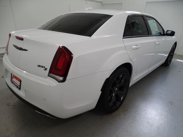 2022 Chrysler 300 S