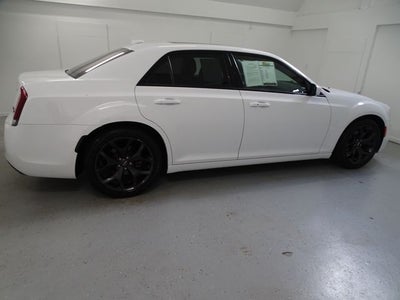 2022 Chrysler 300 S