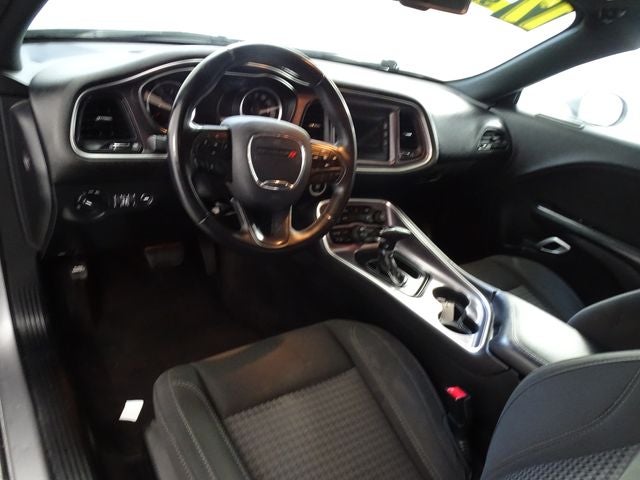 2017 Dodge Challenger SXT