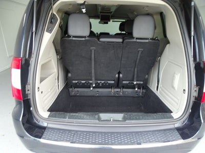 2013 Chrysler Town & Country Touring