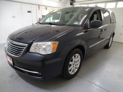 2013 Chrysler Town & Country Touring