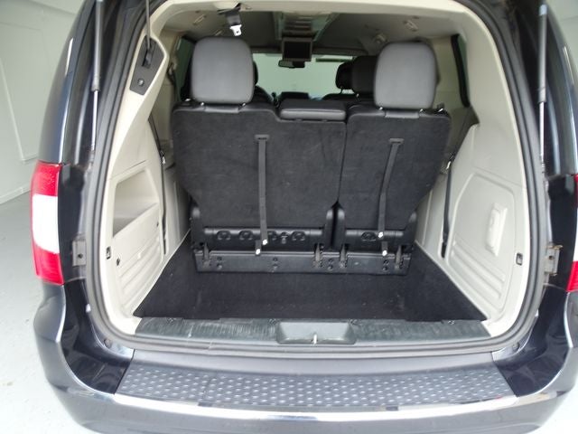 2013 Chrysler Town & Country Touring