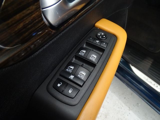 2023 Chrysler Pacifica Hybrid Pinnacle