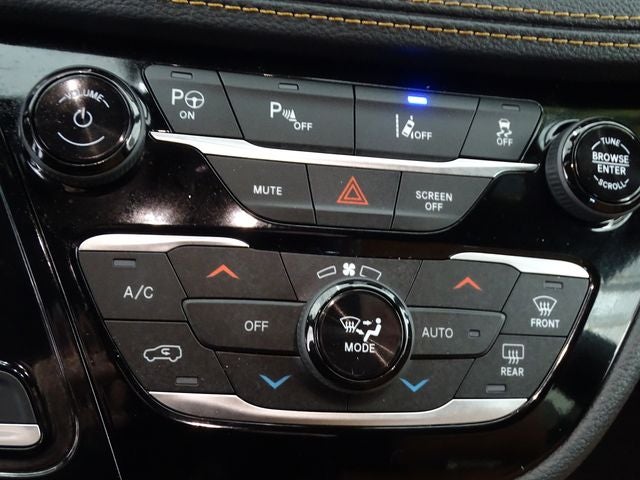 2023 Chrysler Pacifica Hybrid Pinnacle