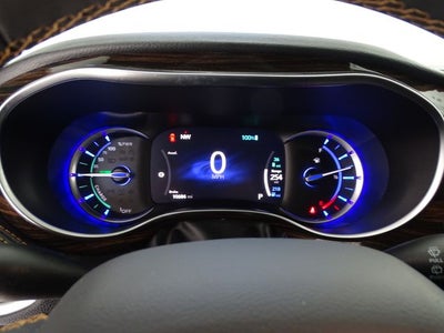 2023 Chrysler Pacifica Hybrid Pinnacle