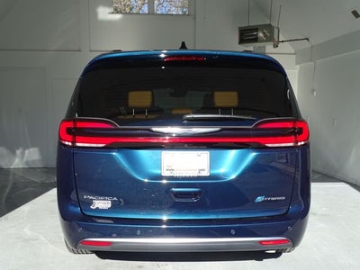 2023 Chrysler Pacifica Hybrid Pinnacle