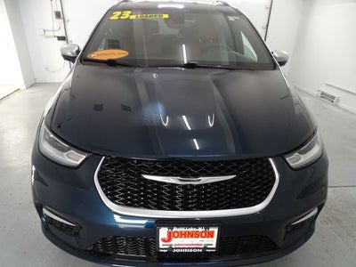 2023 Chrysler Pacifica Hybrid Pinnacle