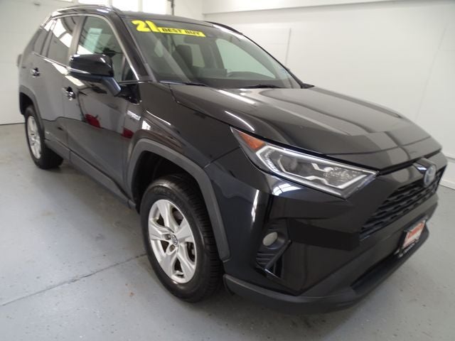 2021 Toyota RAV4 Hybrid XLE