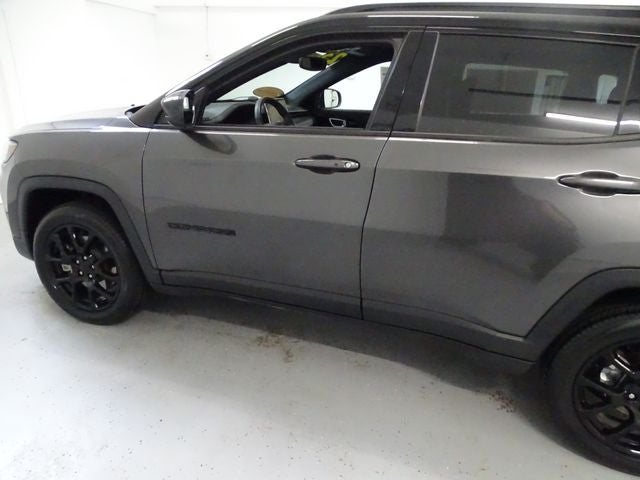 2023 Jeep Compass Altitude