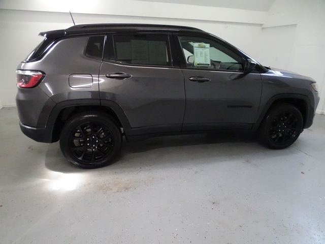 2023 Jeep Compass Altitude