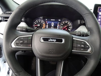 2023 Jeep Compass Latitude Lux