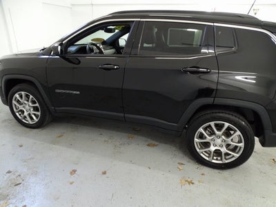 2024 Jeep Compass Latitude Lux
