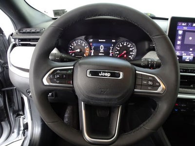 2023 Jeep Compass Latitude Lux