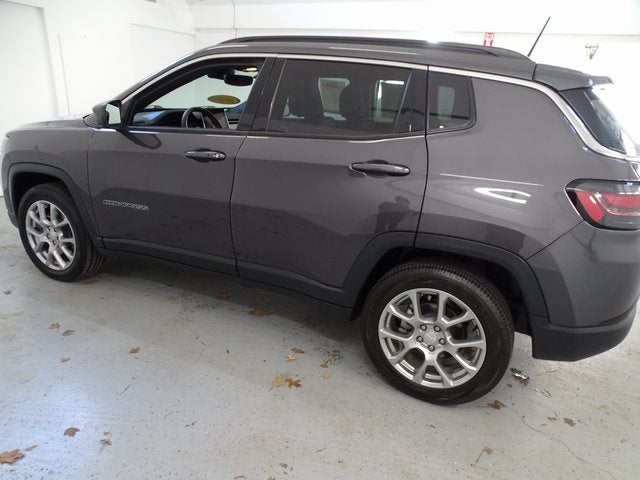 2024 Jeep Compass Latitude Lux