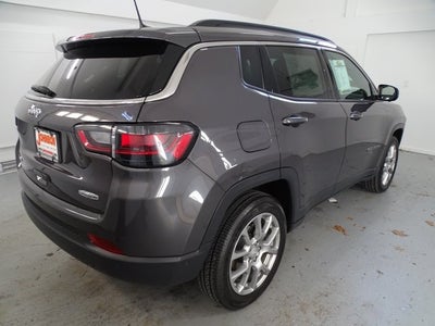 2024 Jeep Compass Latitude Lux