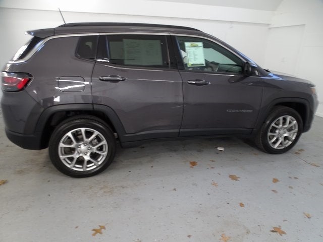 2024 Jeep Compass Latitude Lux