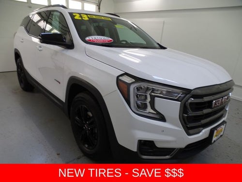 2023 GMC Terrain AT4