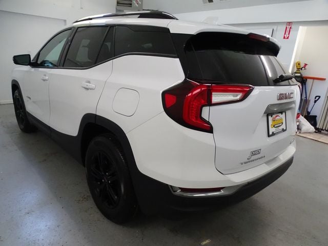 2023 GMC Terrain AT4