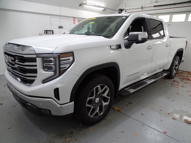 2022 GMC Sierra 1500 SLT