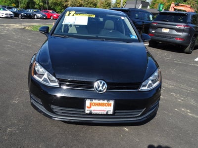 2017 Volkswagen Golf Wolfsburg