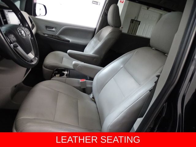 2020 Toyota Sienna XLE Premium 7 Passenger
