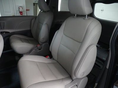 2020 Toyota Sienna XLE Premium 7 Passenger