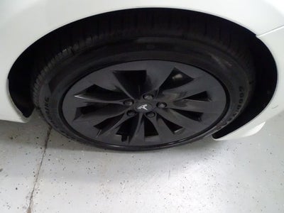 2019 Tesla Model S Standard Range