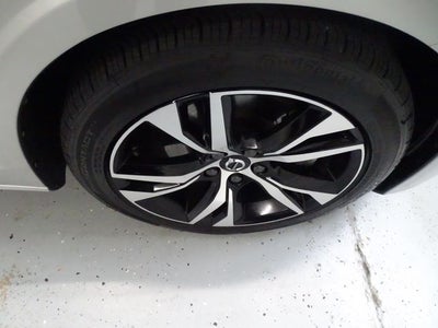 2024 Volvo S60 B5 Plus Dark Theme